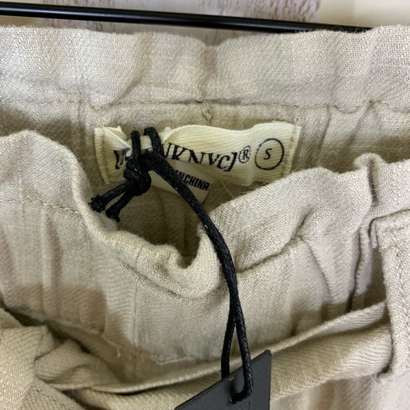 BLANKNYC Linen Paperbag Waist Crop Taupe Pants - Picture 2 of 8